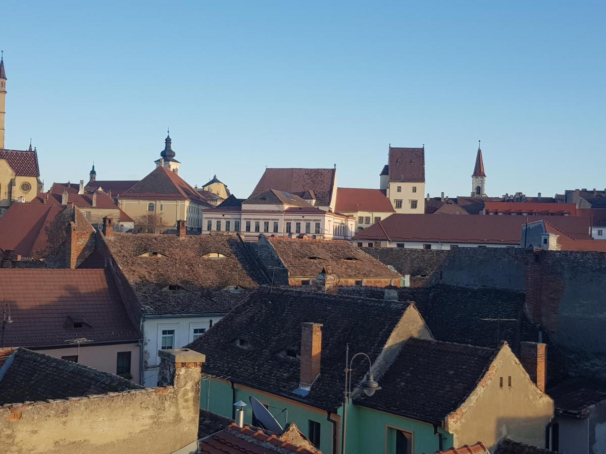 Diane'S Apartament Sibiu Ngoại thất bức ảnh