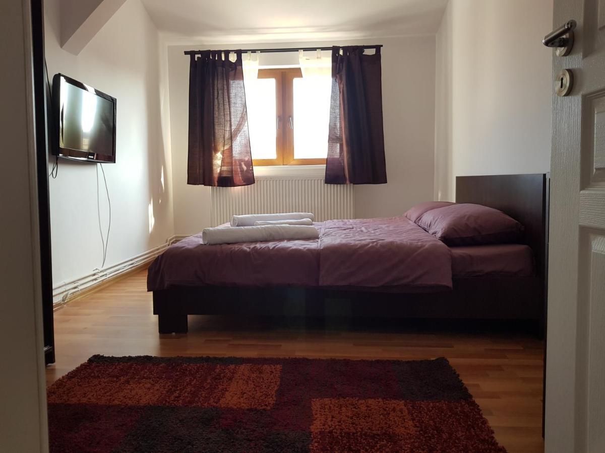 Diane'S Apartament Sibiu Ngoại thất bức ảnh