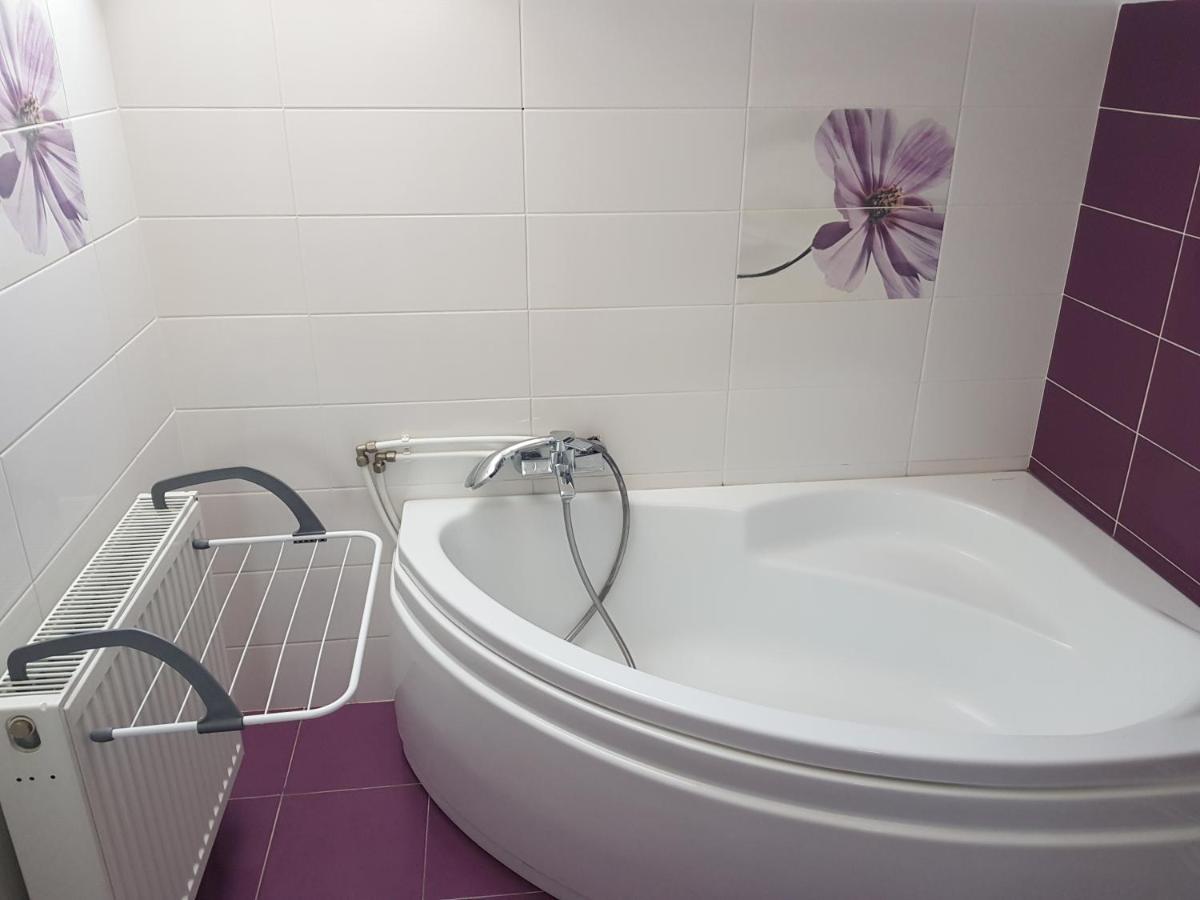 Diane'S Apartament Sibiu Ngoại thất bức ảnh